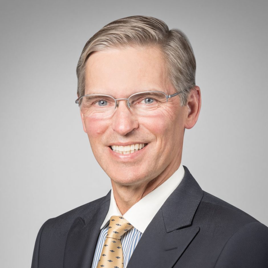 Gregory T. Williamson, Independent Business Advisor and Advisory Board member for Roberts and Ryan